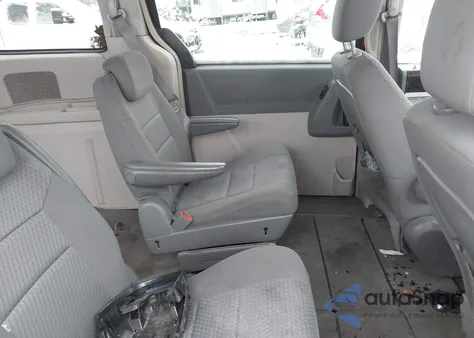 2010 Dodge Grand Caravan Sxt from USA, damaged, VIN 2D4RN5DX8AR140580